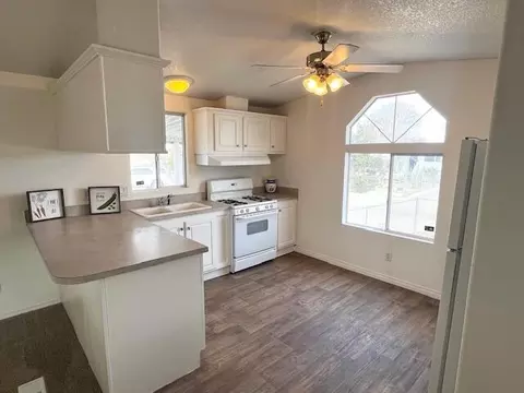 45465 E 25th St #SPC 109, Lancaster, CA 93535 photo 9