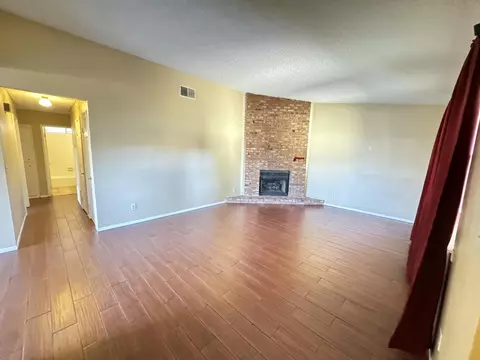 43748 Mona St, Lancaster, CA 93535 photo 4