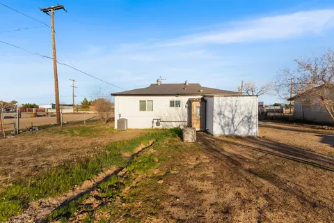 38455 27th St E, Palmdale, CA 93550 photo 15