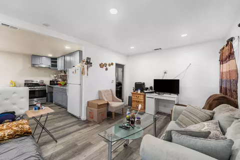 38455 27th St E, Palmdale, CA 93550 photo 5