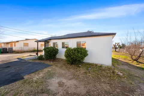 38455 27th St E, Palmdale, CA 93550 photo 4