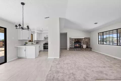 Living - 40107 173rd St E, Palmdale, CA 93591 photo 2 of 4