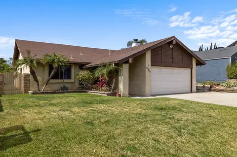 13947 Bermax Ave, Sylmar, CA 91342