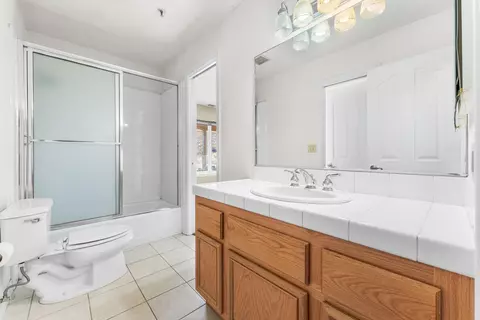 Bath - 29009 195th St E, Llano, CA 93544 photo 1 of 2