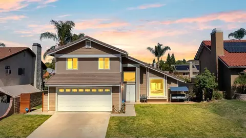 20371 Lisa Gail Dr, Santa Clarita, CA 91350
