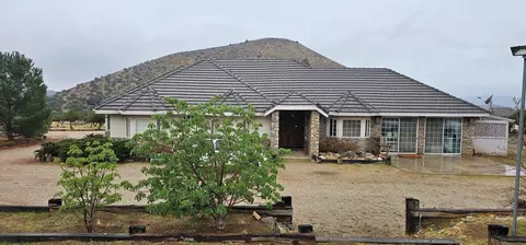 34555 Brock Ln, Acton, CA 93510