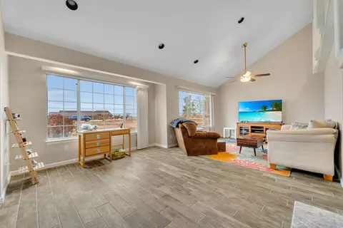 22657 Del Oro Rd, Apple Valley, CA 92308 photo 4