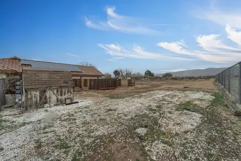 22657 Del Oro Rd, Apple Valley, CA 92308 photo 33