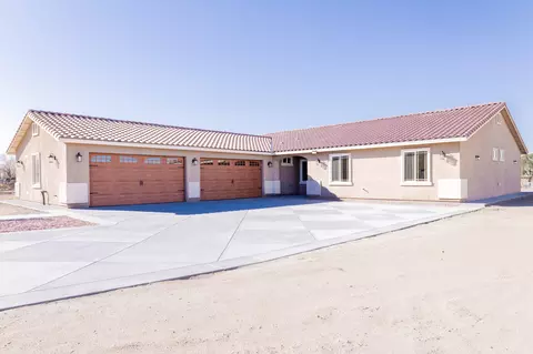 9721 E Avenue S-12, Littlerock, CA 93543