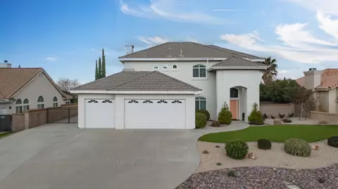 42076 Shadow Hill Dr, Lancaster, CA 93536