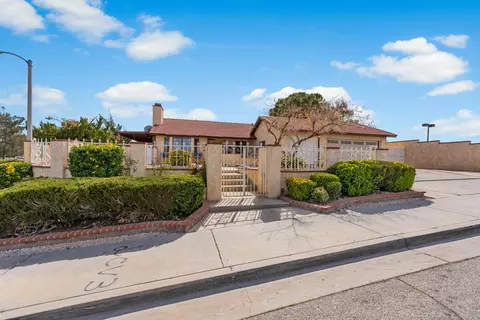 1612 Ave R4 E, Palmdale, CA 93550