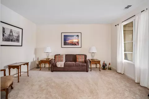 Living - 4379 Paddock Way, Lancaster, CA 93536 photo 1 of 4