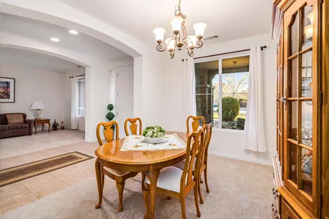 Dining - 4379 Paddock Way, Lancaster, CA 93536 photo 2 of 2