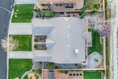 View/Area - 4379 Paddock Way, Lancaster, CA 93536 photo 2 of 7