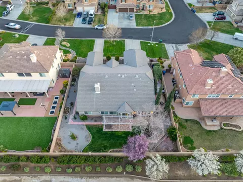 View/Area - 4379 Paddock Way, Lancaster, CA 93536 photo 3 of 7