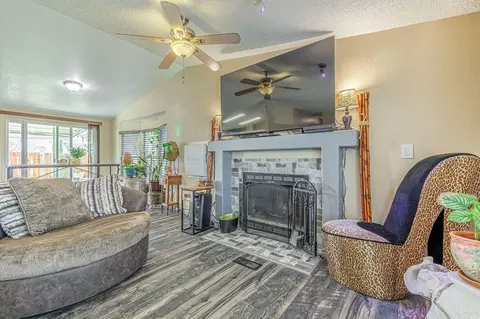 Undisclosed, Adelanto, CA 92301 photo 12