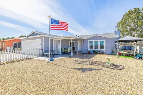 Undisclosed, Adelanto, CA 92301 photo 7