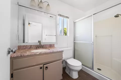 Bath - 44611 Stonebridge Ln, Lancaster, CA 93536 photo 2 of 2