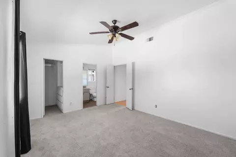 Bedroom - 44611 Stonebridge Ln, Lancaster, CA 93536 photo 1 of 5