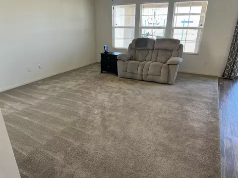 Living - 2831 Wandoo Rd, Palmdale, CA 93551 photo 2 of 5