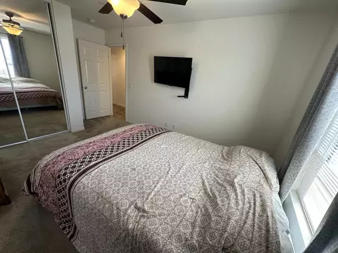 Bedroom - 2831 Wandoo Rd, Palmdale, CA 93551 photo 3 of 9