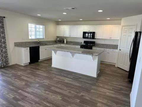 Kitchen - 2831 Wandoo Rd, Palmdale, CA 93551 photo 1 of 5
