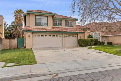 1820 Saint James Crt Ct, Lancaster, CA 93534