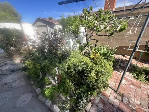 Exterior - 44040 Halcom Ave, Lancaster, CA 93536 photo 9 of 14