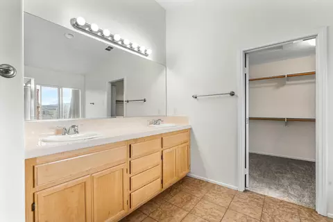 43349 Brandon Thomas Way, Lancaster, CA 93536 photo 25