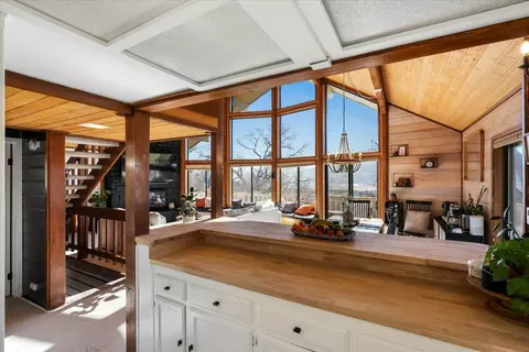 Kitchen - 29811 Greenwater Dr, Tehachapi, CA 93561 photo 5 of 5