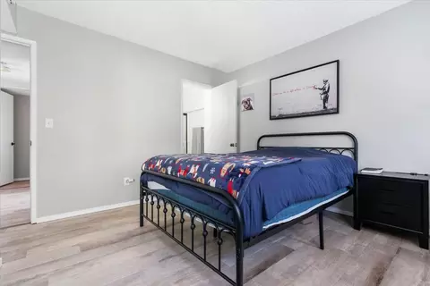 Bedroom - 29811 Greenwater Dr, Tehachapi, CA 93561 photo 8 of 8