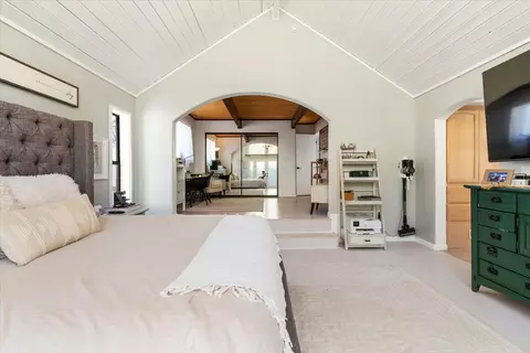 Bedroom - 29811 Greenwater Dr, Tehachapi, CA 93561 photo 3 of 8