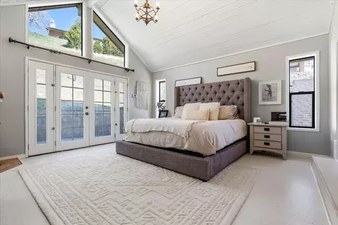 Bedroom - 29811 Greenwater Dr, Tehachapi, CA 93561 photo 2 of 8