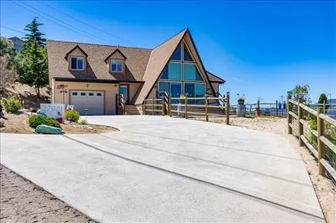 27981 Skyline Dr, Tehachapi, CA 93561