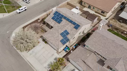 View/Area - 44314 Rucker St, Lancaster, CA 93535 photo 4 of 6