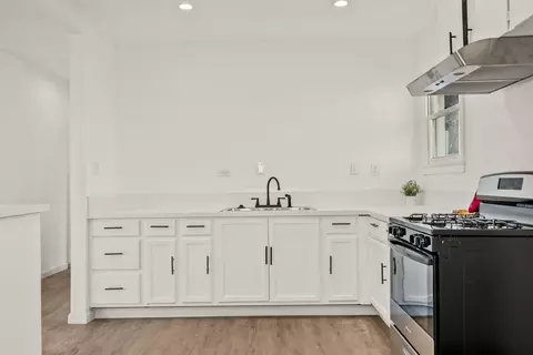 Kitchen - 13057 Davenport St, North Edwards, CA 93523 photo 2 of 4