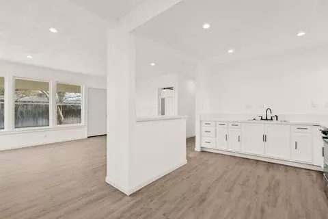Living - 13057 Davenport St, North Edwards, CA 93523 photo 5 of 5