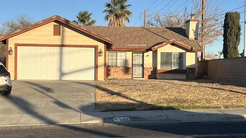 43602 5th St E, Lancaster, CA 93535