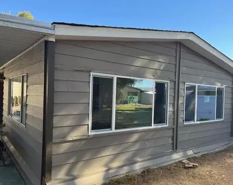 48303 20th W #141, Lancaster, CA 93534