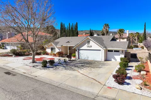 41417 Sequoia Ave, Palmdale, CA 93551