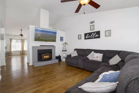 1511 East Avenue J6, Lancaster, CA 93535 photo 7