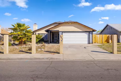 4813 Avenue R4 E, Palmdale, CA 93552