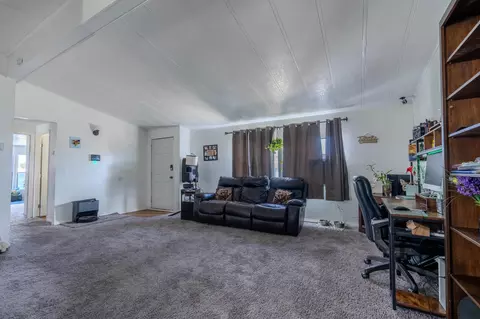 2000 Windcurrent Dr #147, Rosamond, CA 93560 photo 3
