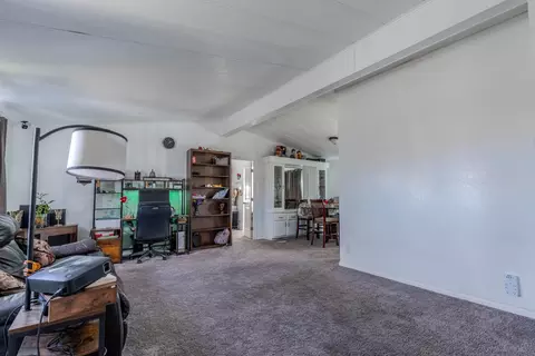 2000 Windcurrent Dr #147, Rosamond, CA 93560 photo 2