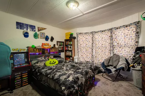 2000 Windcurrent Dr #147, Rosamond, CA 93560 photo 8