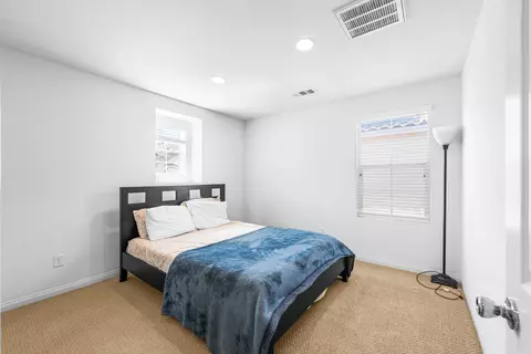 2601 Mulberry Ln, Palmdale, CA 93551 photo 16