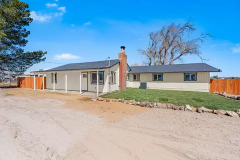 8331 Ave E12 W, Lancaster, CA 93536