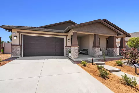 6212 Pondera St, Lancaster, CA 93536 photo 2