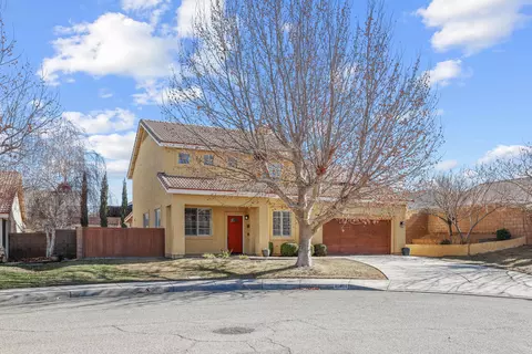 40454 La Quinta Ct, Palmdale, CA 93551