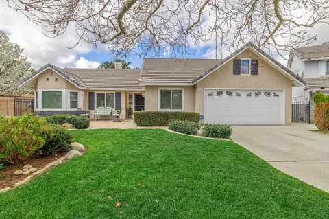 40407 Milan Dr, Palmdale, CA 93551